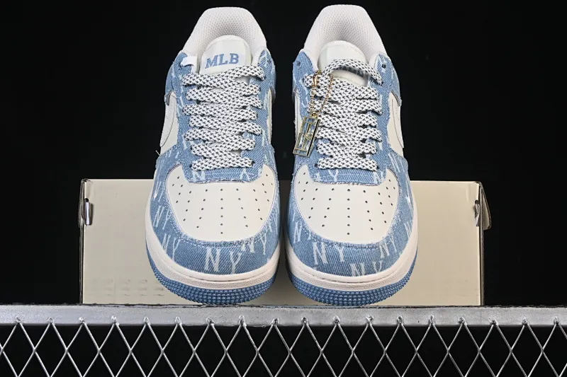 All categories Nk Air Force 1 Air Force series Nk Air Force 1 Low Air Force low-top Nike Air Force 1'07 Low light blue denim Air Force 1 low-top casual sneakers XY2025-002